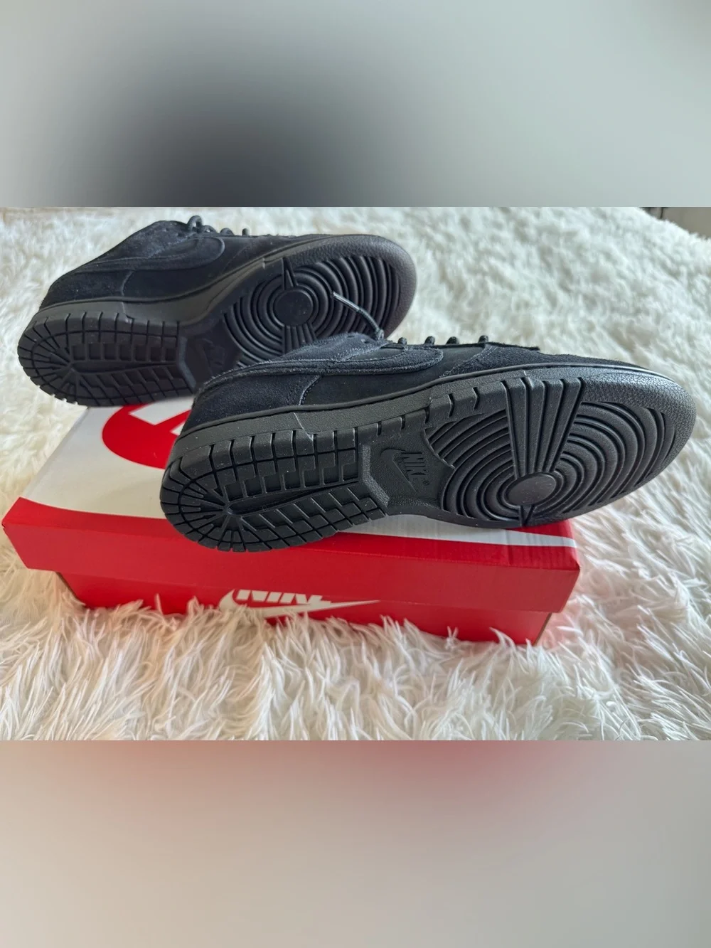 Nike Men’s all Black Dunk low Retro SE size 7.5 - Picture 7 of 7